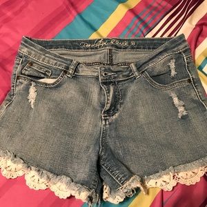 Cute shorts with lace at the bottom